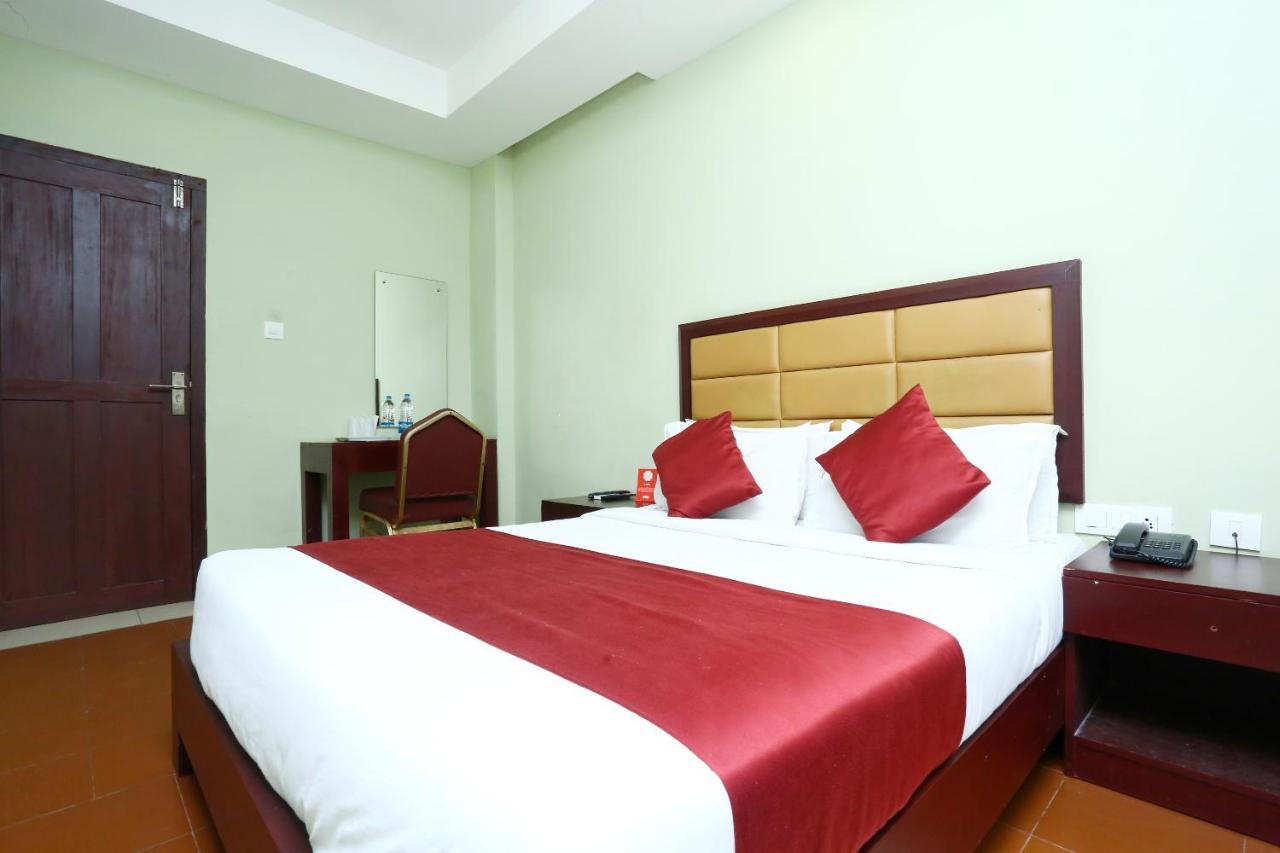Oyo 15190 Select Residency Hotel Calecute Exterior foto